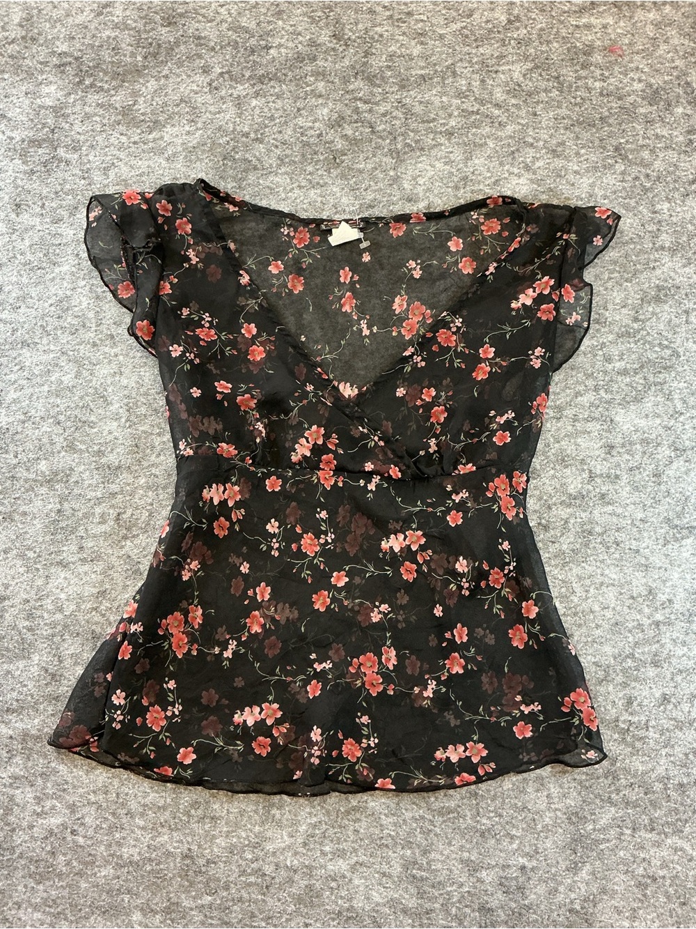Sense Vintage Y2K Floral V-Neck Black Blouse with Tie Back Size L